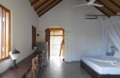 Kosgoda Bed & Breakfast | Happy Man Village - Deluxe Triple Room - 4