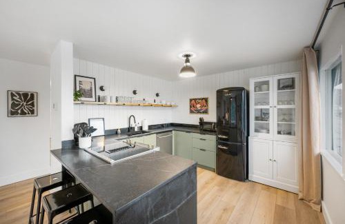 Juneau Apartment | Harbor Views 1 - Walkable in the Heart of Auke Bay