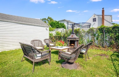 Copiague House | Harbor Water Views: Embrace the Tranquil Tide at this Oasis escape!