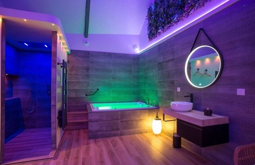 Pleslin-Trigavou House | Harmonie Gîte et SPA Maison de 130 m2 Pour un Séjour Relaxant Avec spa Privatif