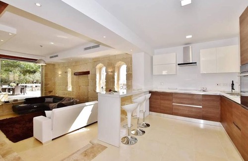 Naxxar Villa | Harmony Hills - Luxurios Villa
