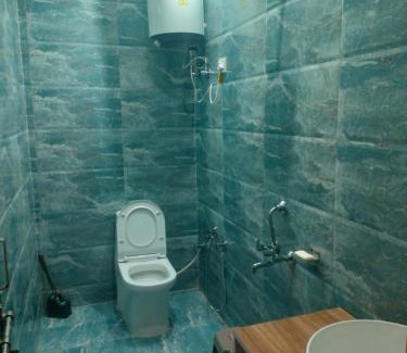 Bhatwari House | Harsil woodstone homestay