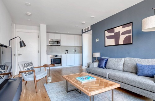 Mid-Cambridge Apartment | Harvard Sq 1BR w/Balcony, near Shops & Campus by Blueground