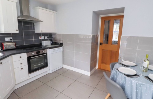 North Sunderland Cottage | HASTING DAIRY, pet friendly, character holiday cottage in Seahouses