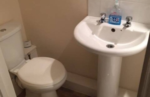 Lulsgate Bottom Bed & Breakfast | Hathway House