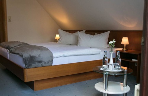 Heiligenkirchen Hotel | Haus am Wasserfall