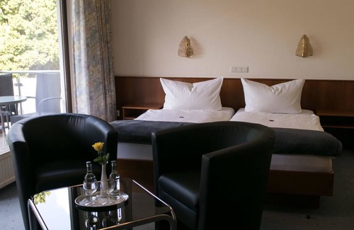 Heiligenkirchen Hotel | Haus am Wasserfall