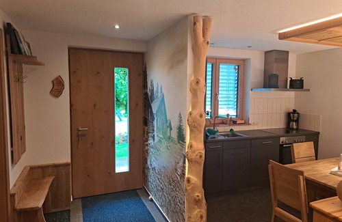 Gortipohl Apartment | Haus Carmen, family-friendly 4 Edelweiss holiday apartment with BergePlus program