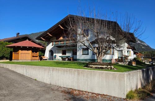 Weissenbach am Lech Apartment | Haus Gaichtspitzblick