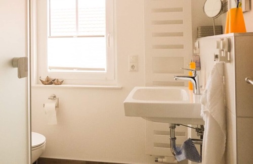 Neu-Seeland Condo | Haus Hummel | vacation apartment Liese | 300 m to the lake | large garden & playground