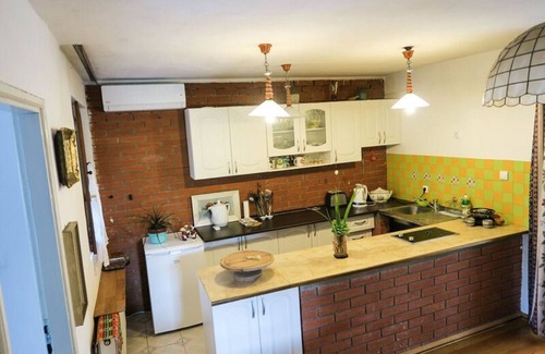 Cardacani Apartment | Haus Viktoria - Somewhere Special.