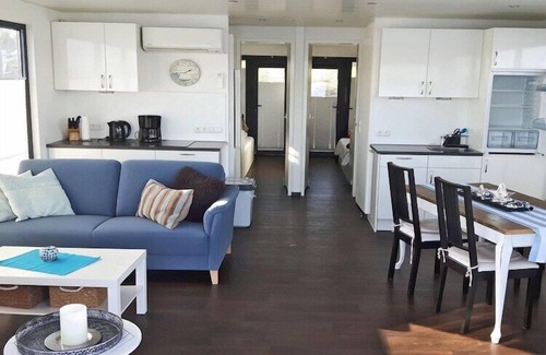 Vynen Boat Rental | Hausboot am Xantener Nordsee