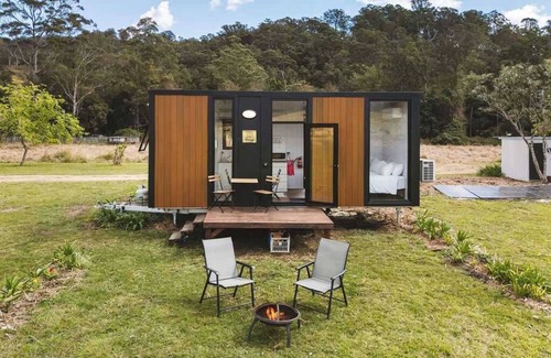 Conondale House | Haven Magnificence by Tiny Away