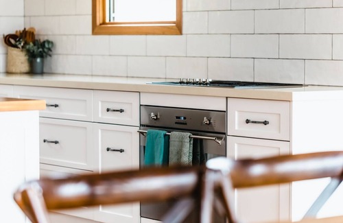 Red Hill South House | Hayduke House in Red Hill