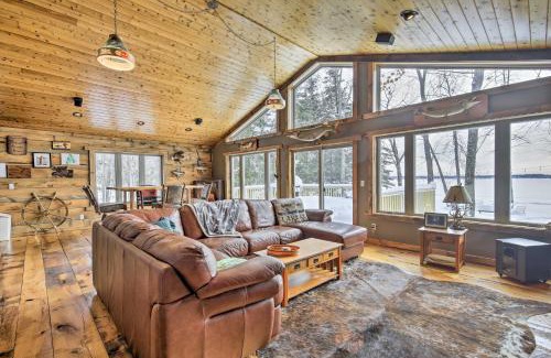 Hayward House | Hayward Cabin on Lac Courte Oreilles!