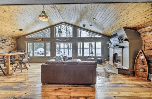 Hayward House | Hayward Cabin on Lac Courte Oreilles!
