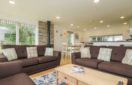 Carnon Downs Cottage | HAZEL, with open fire in Truro