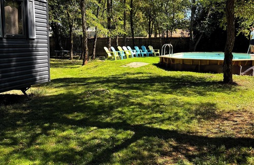 Sainte-Gemme-la-Plaine House | Hazelnut Bungalow (4 people)