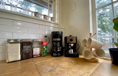 Eastsound House | HEART OF EASTSOUND - ENTIRE HOME (NEW LISTING)