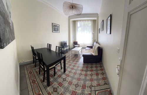 Lodi Apartment | HEART OF TOWN - SPACIOUS AIR-CONDITIONED T4 OF 82M2 CLOSE TO. PL. CASTELLANE/PRADO -3 BDRMS