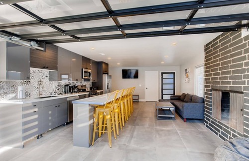 Old Town House | Heart & Soul of San Diego in Old Town. Private heated pool & Jacuzzi NEAR ALL.