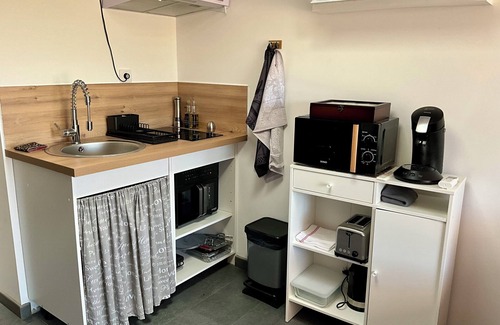 Alata Apartment | Heated pool 4X8 5-seater Jacuzzi