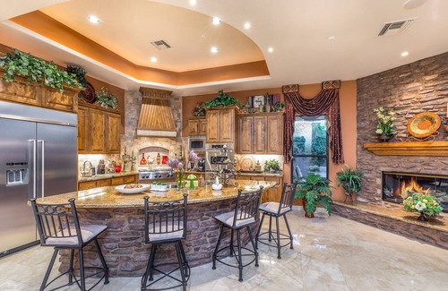 El Paseo Estates House | Heated Pool, Relaxing Spa, Unbeatable Location, & More