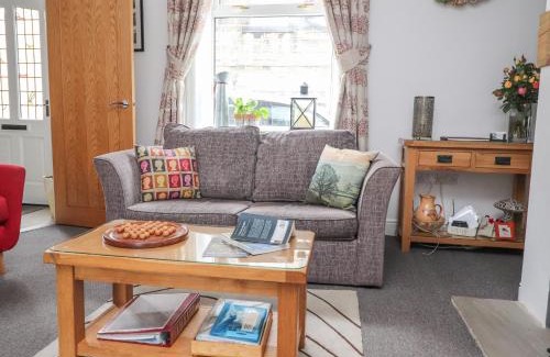 Haworth House | Heather Corner