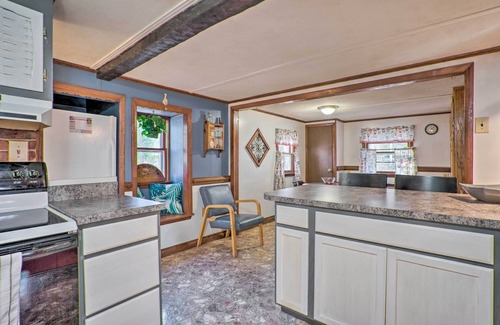 Heathsville House | Heathsville Home w/Sunroom < 10 Mi to Beach!