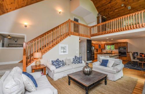 Blakeslee House | Heavenly Grove