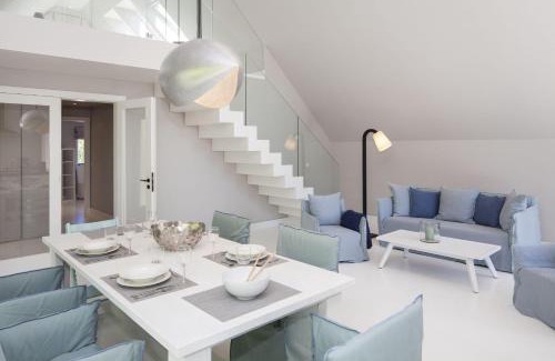 List House | Heavens Loft