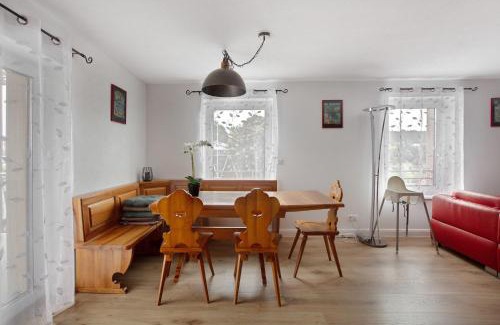 Haeusern Apartment | Heimelige Schwarzwaldwohnug Berg