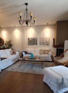 Loutra Oraias Elenis House | Helen of Troy House