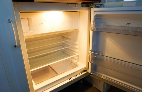 Allschwil Apartment | Hell und Geräumig Direkt bei Basel