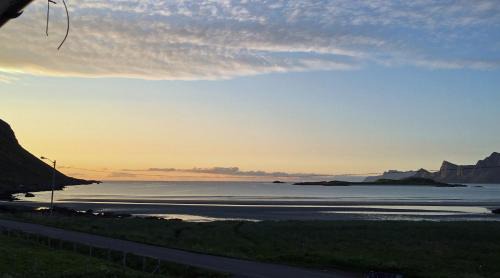 Flakstad House | Heloíse`s accommodation