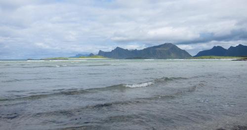 Flakstad House | Heloíse`s accommodation