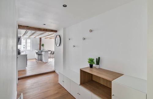 Dinan - Saint-Malo Apartment | Hemingway - Le 31bis - Apt avec charme de l'ancien