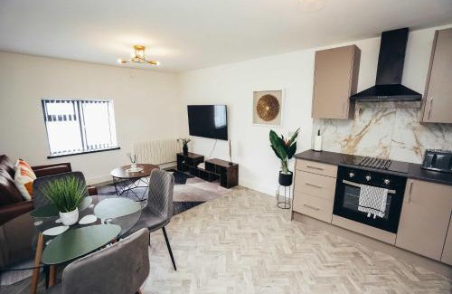 Barrow-on-Trent Apartment | Hen & Chickens Luxury Apartments, Free Parking, By DerBnB