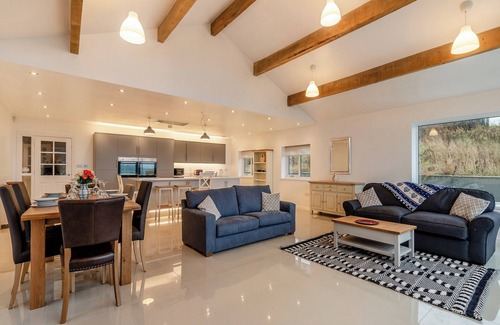 Haslingden Cottage | Hen House View 2 - UK41551