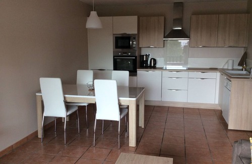 Hendaye Apartment | Hendaye, T2 apartment in quiet residence with swimming pool 5 minutes from the beach