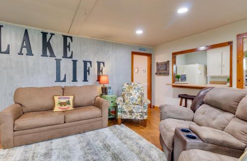 Henderson House | Henderson Vacation Rental Less Than 1 Mi to Norfork Lake!