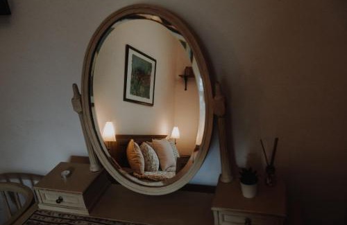 Szecseny Apartment | Hengermalom Kúria