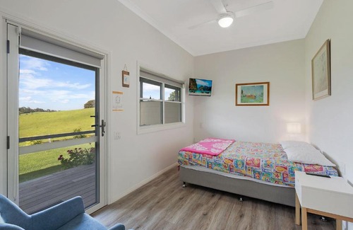 Central Tilba House | Henkley Cottage 3 Ezekiel