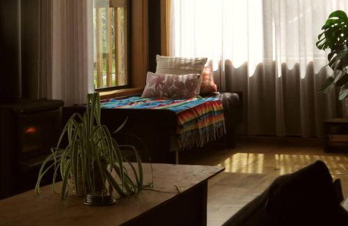 Alonnah House | Henry's Dream - Holiday Home at Sheepwash Point