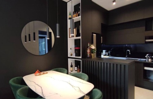 Donje Polje Apartment | Heritage Haven – Luxurious Apt - One Bedroom Apt