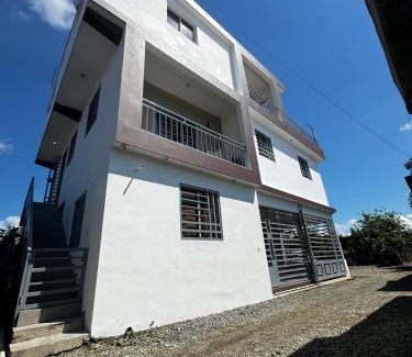 Bonao Apartment | Hermoso Apartamento en 3er nivel con terraza privada