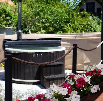 Felsodobsza Apartment | Hernádrental Apartmanok