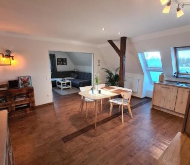 Breiholzfahre Apartment | Herrlicher Nord und Süd-Blick direkt am Nord-Ostsee-Kanal