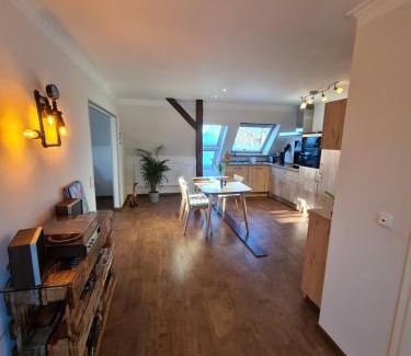 Breiholzfahre Apartment | Herrlicher Nord und Süd-Blick direkt am Nord-Ostsee-Kanal