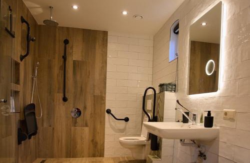 Municipality of Opmeer House | Het Gouwe Boetje